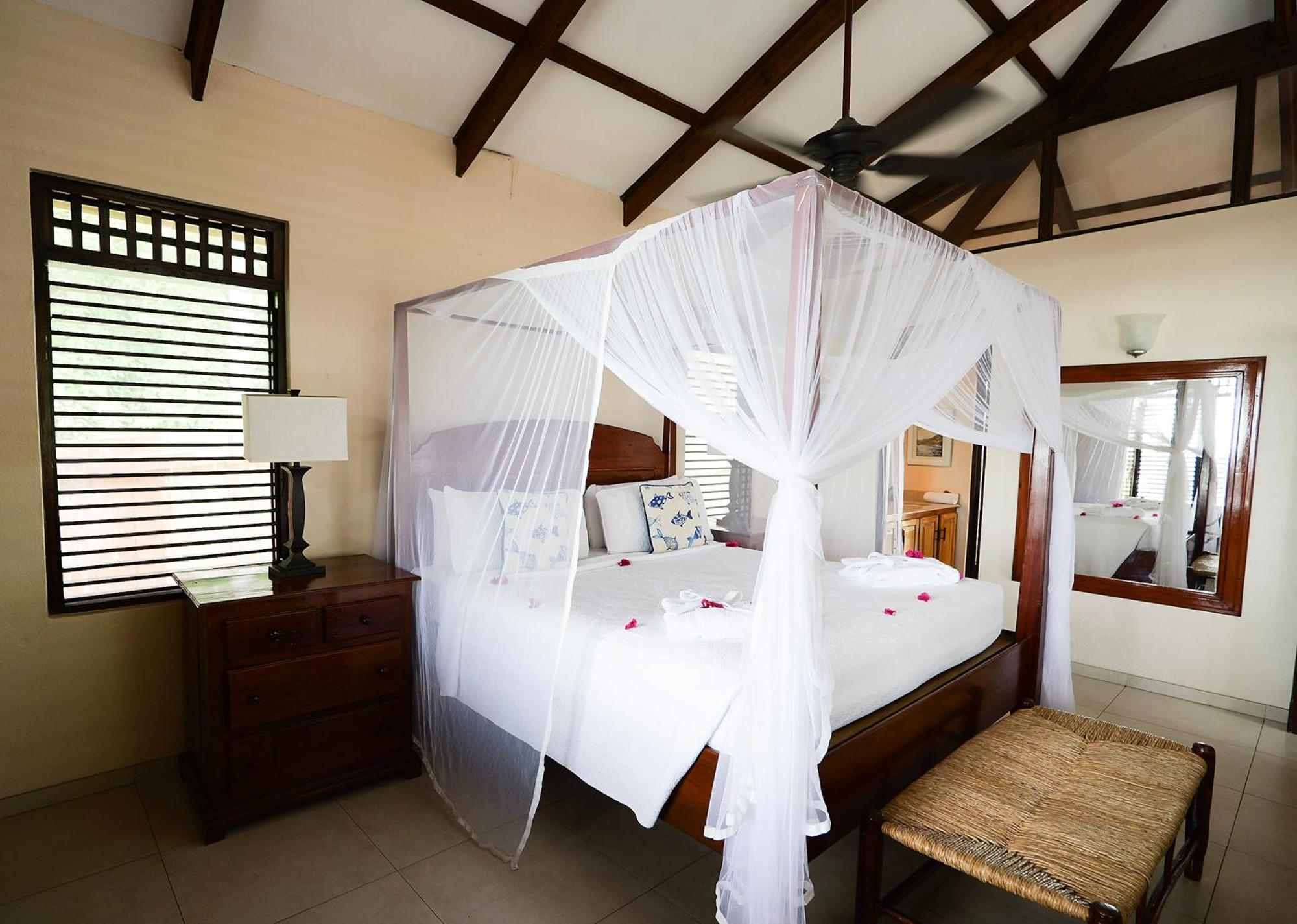 Stonefield Villa Resort (Adults Only) Soufrière Esterno foto