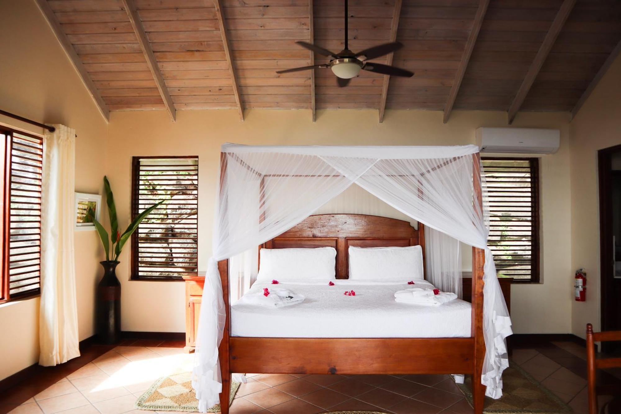 Stonefield Villa Resort (Adults Only) Soufrière Esterno foto